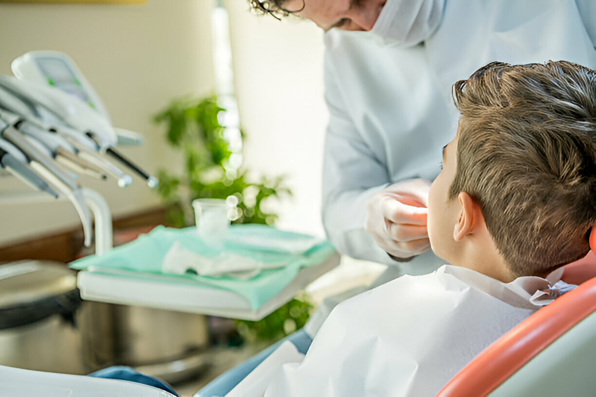 Tooth Extractions: What Every Patient in San Antonio, TX Needs to Know – Tips from Smile Charlotte_1
